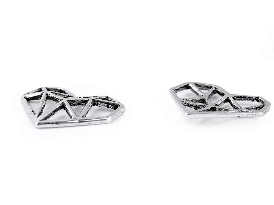 Metallapplikation Schiff